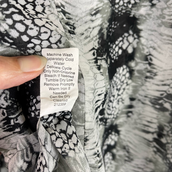 CAbi Semi Sheer Snakeskin Print Button Down Blouse Top Relaxed Fit Size Small - Picture 8 of 8